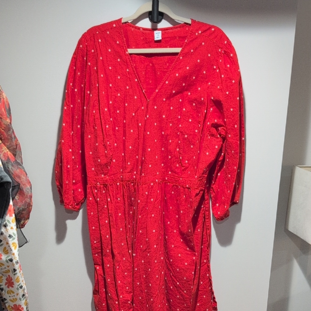 Old Navy Red Polka Dot Long Sleeve Midi Dress